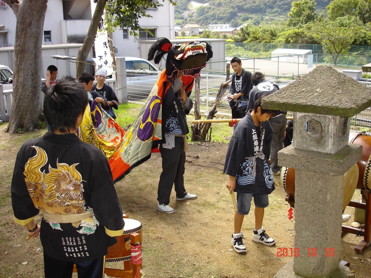 2010年 多度津町山階 秋祭り 小祭り 上小原獅子組